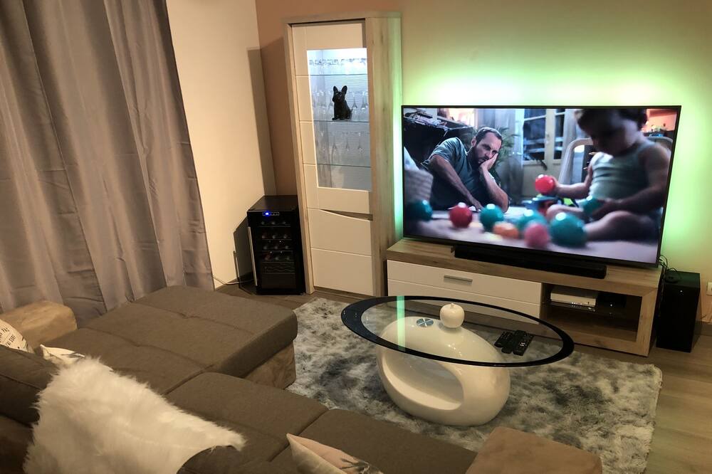 Photo of Others in Anatole France Danton