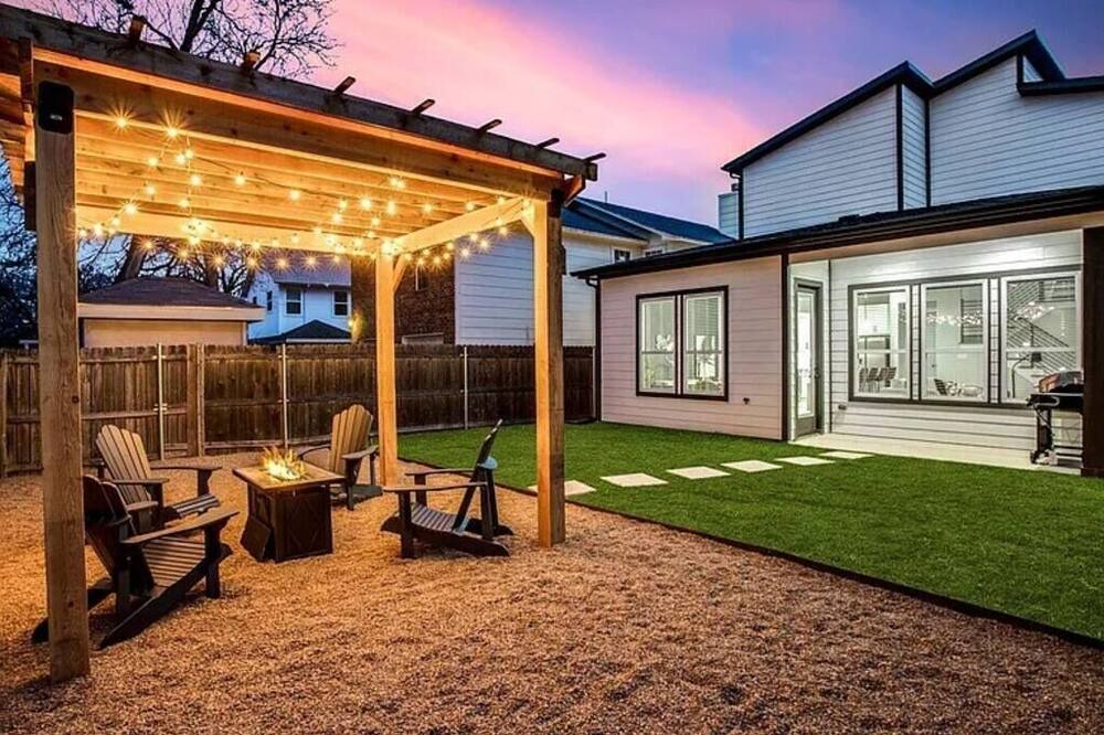 Photo of Outdoor in West Dallas