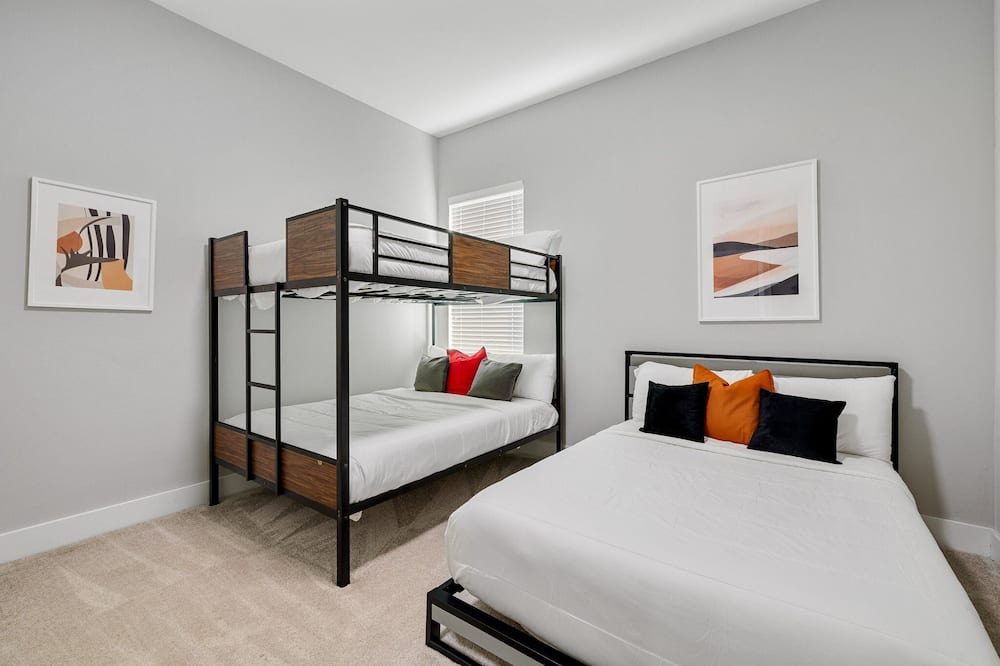 Photo of Bedroom in West Dallas