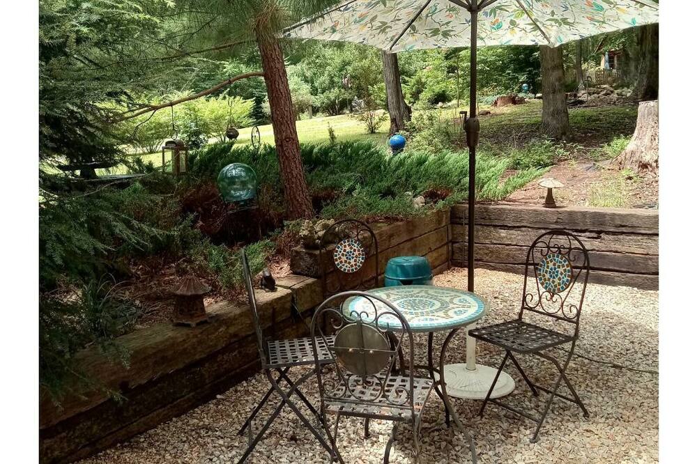 Photo of Outdoor in Faber