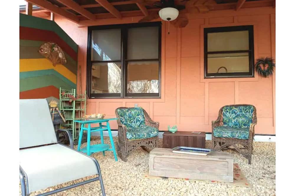 Photo of Outdoor in Faber