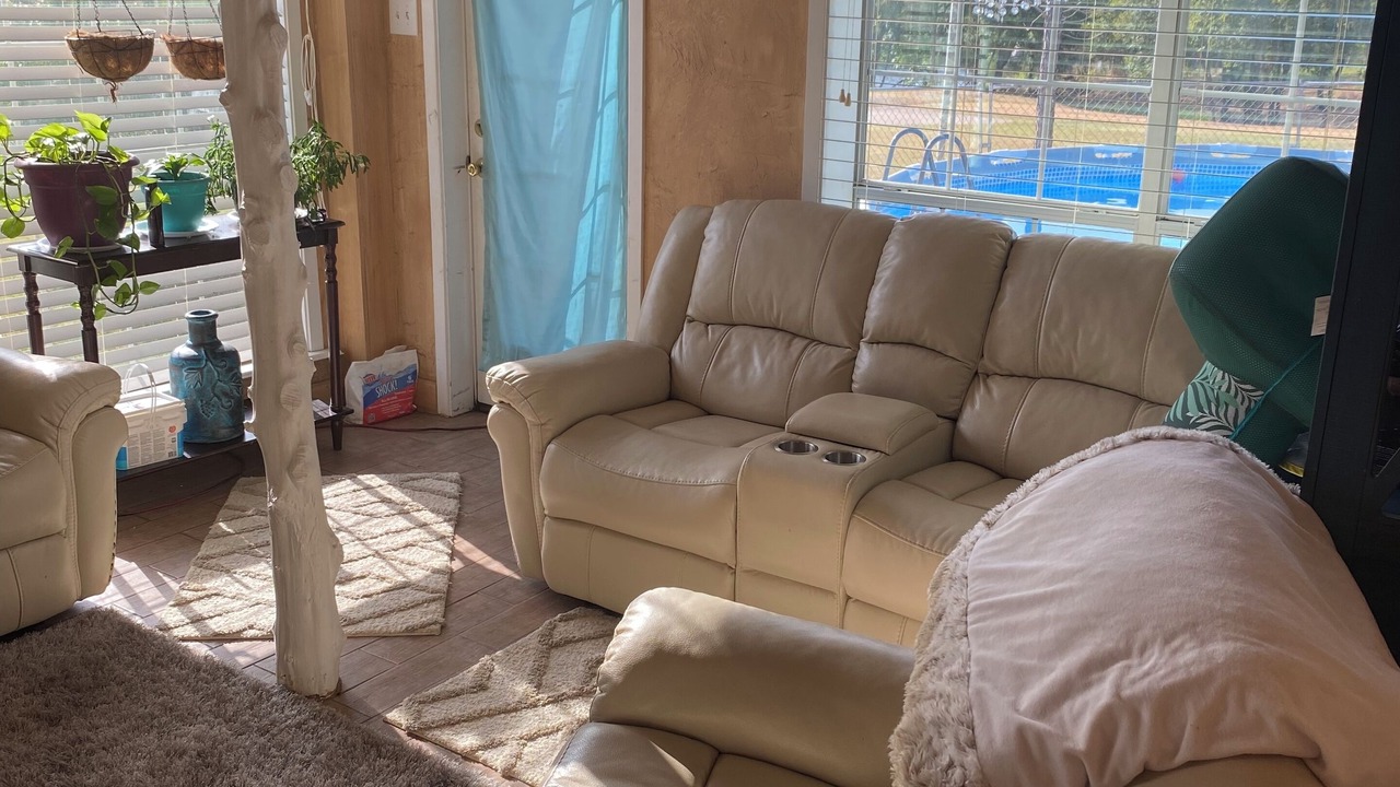 Photo of Livingroom in Moody