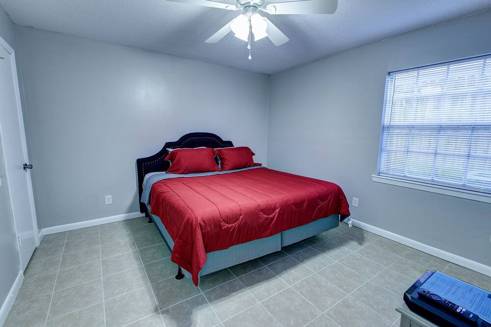 Photo of Bedroom in Hannon Park