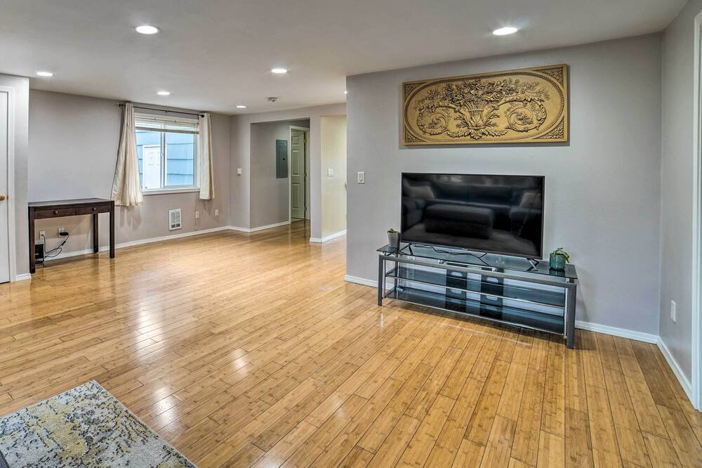 Photo of Bedroom in Bryn Mawr-Skyway