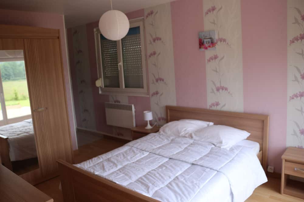 Photo of Bedroom in Girondelle