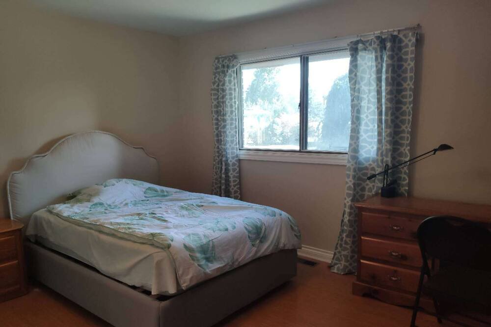 Photo of Bedroom in Unionville
