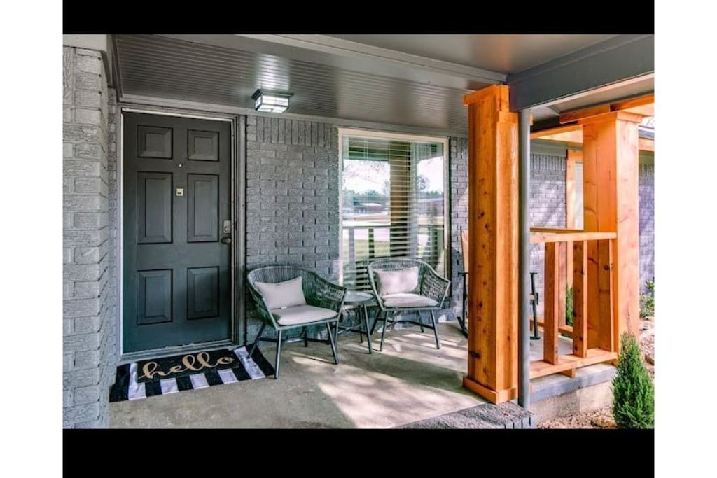 Photo of Patio Balcony in Wake Village