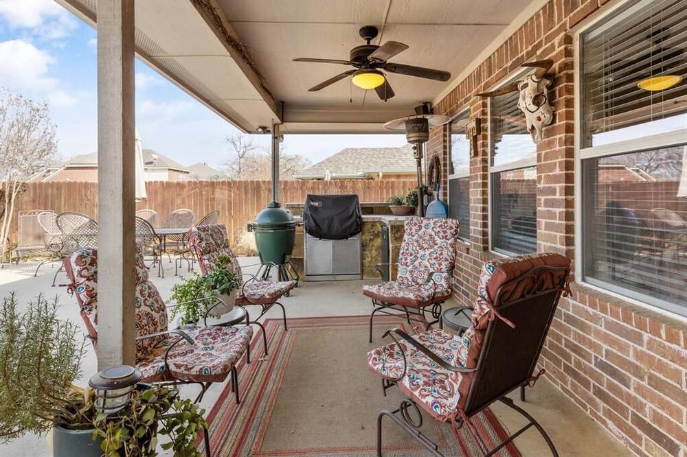 Photo of Outdoor in Burleson