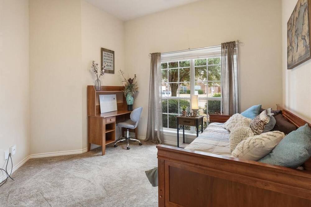 Photo of Bedroom in Burleson