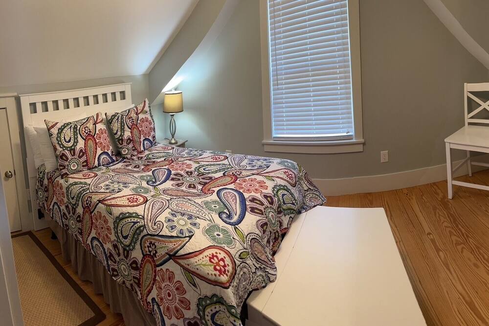 Photo of Others in Dale