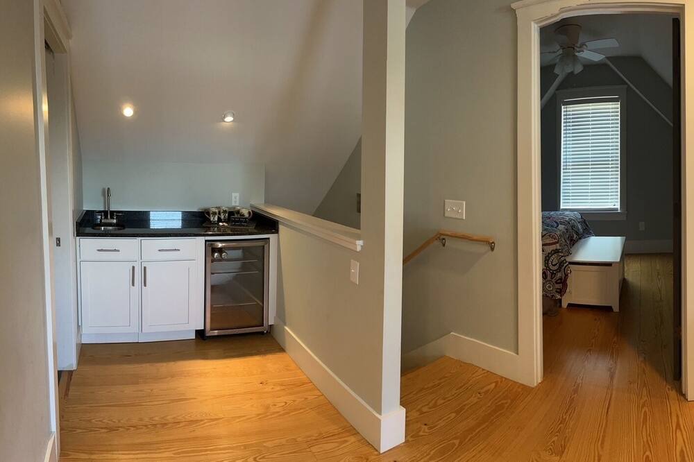 Photo of Others in Dale