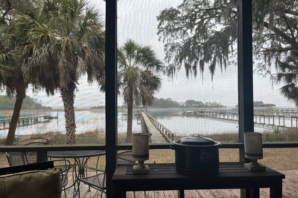 Photo of Others in Dale