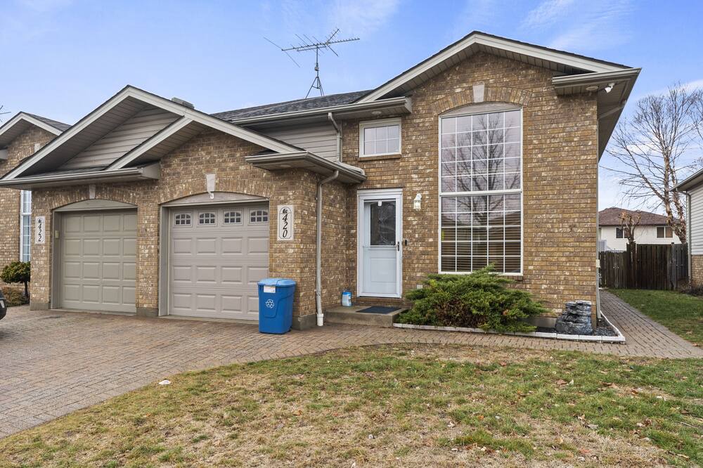 Photo of Outdoor in LaSalle