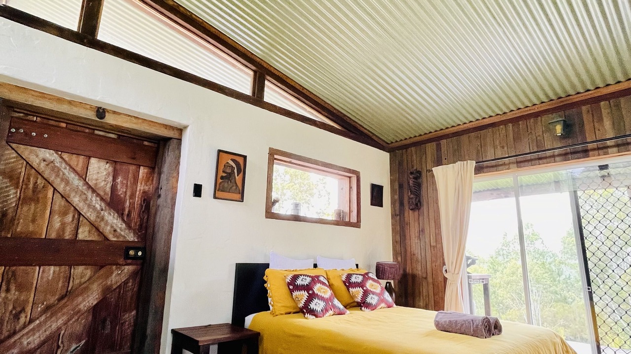 Photo of Others in Kin Kin