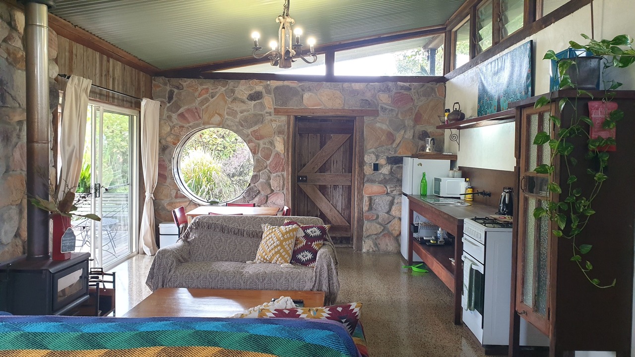 Photo of Others in Kin Kin