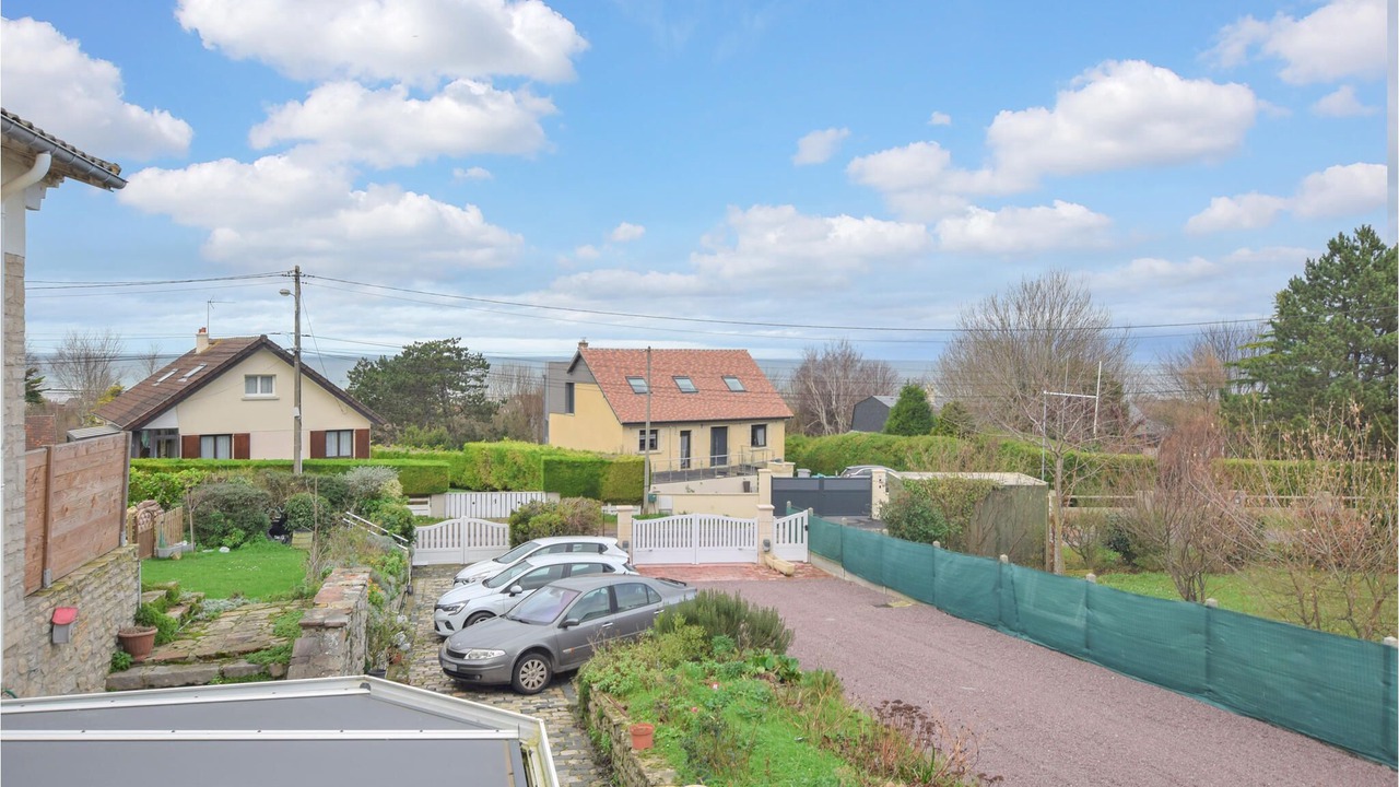 Photo of Outdoor in Ver-sur-Mer