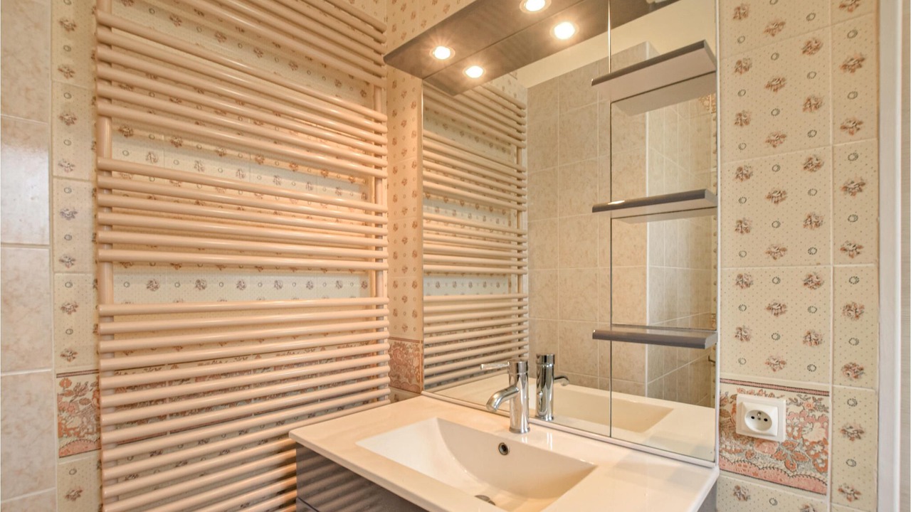 Photo of Bathroom in Ver-sur-Mer