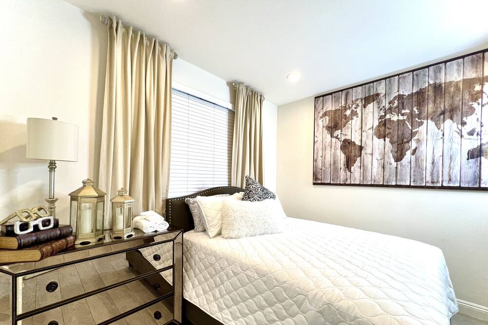 Photo of Bedroom in Moreno Valley