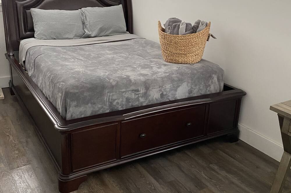 Photo of Bedroom in Merrillville