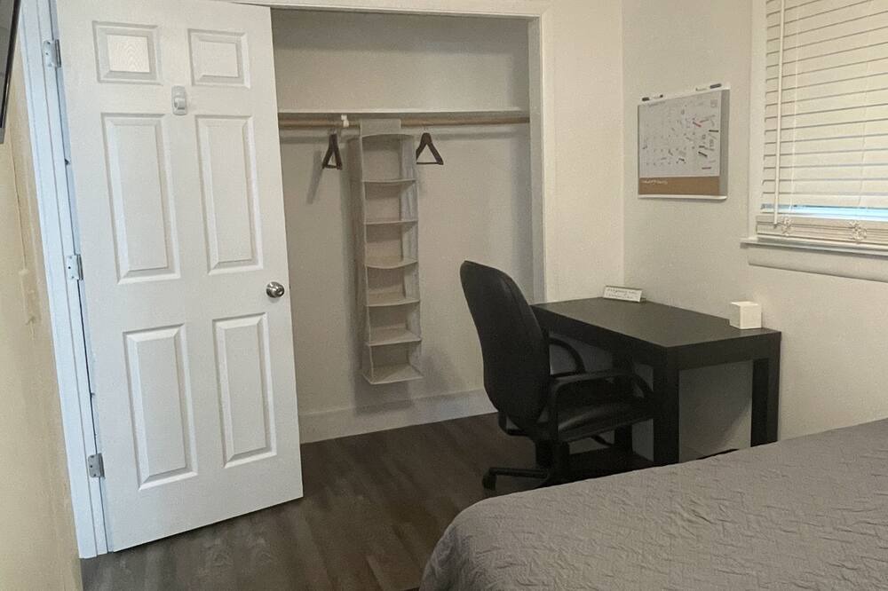 Photo of Bedroom in Merrillville