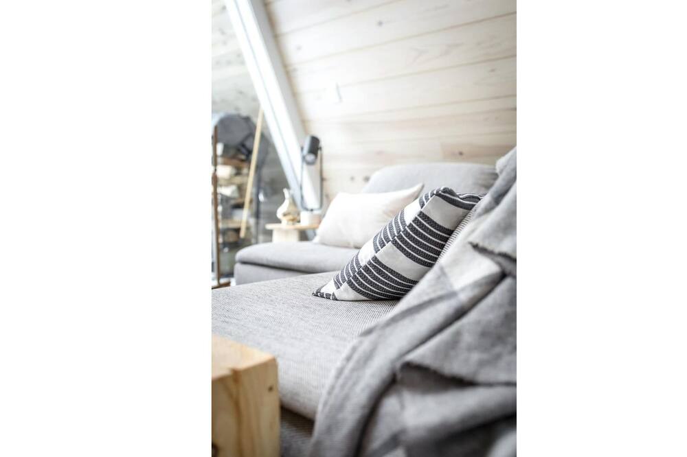 Photo of Bedroom in Thorne