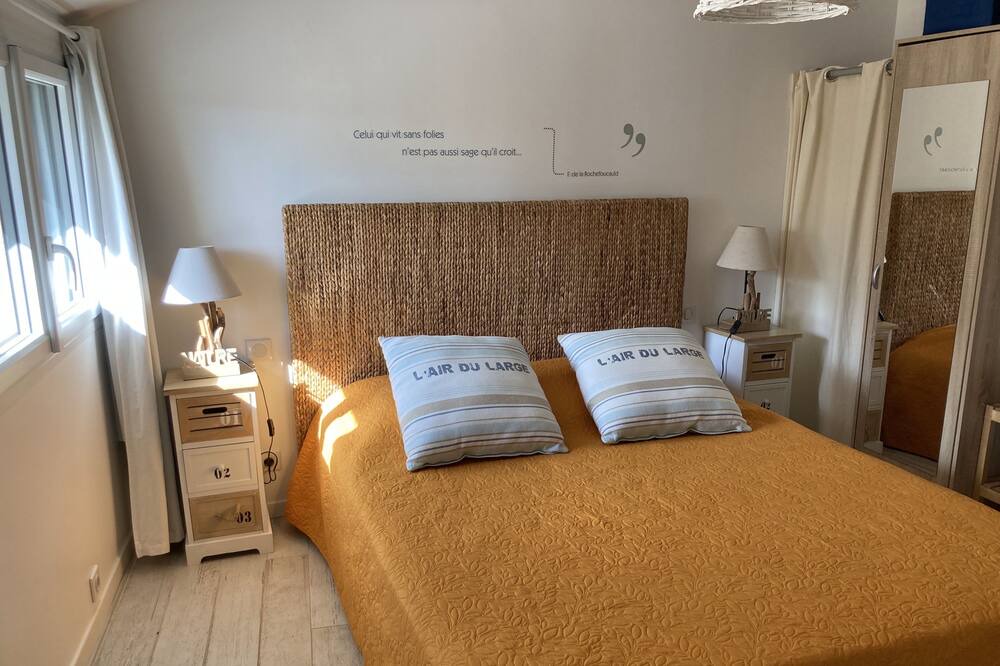 Photo of Bedroom in Sallertaine