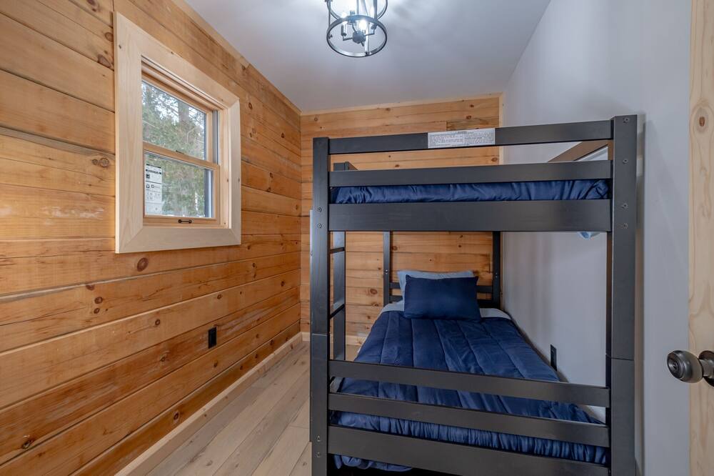 Photo of Bedroom in Burnt River