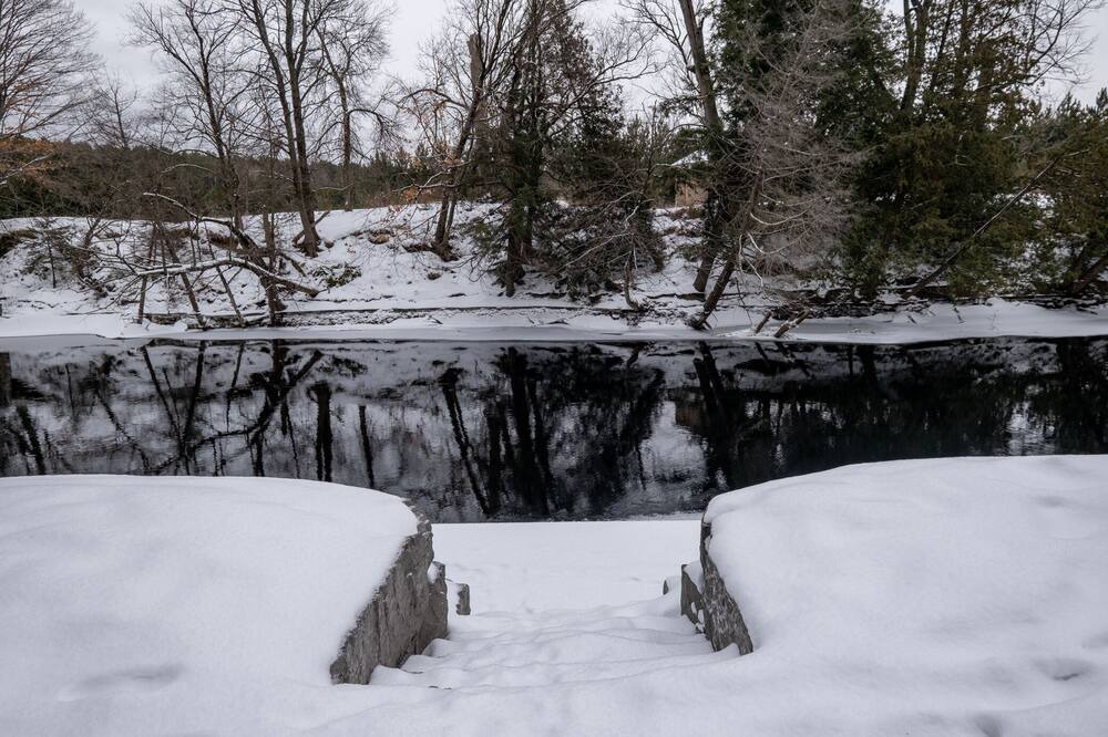 Photo of Others in Burnt River