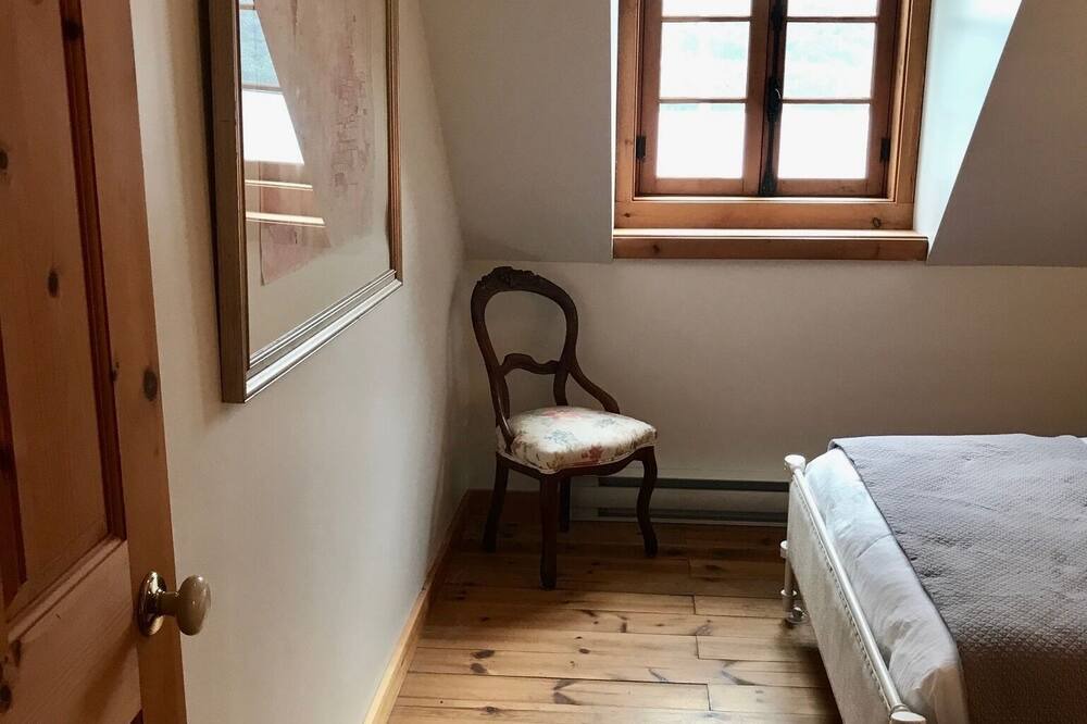 Photo of Bedroom in Lac-Tremblant-Nord