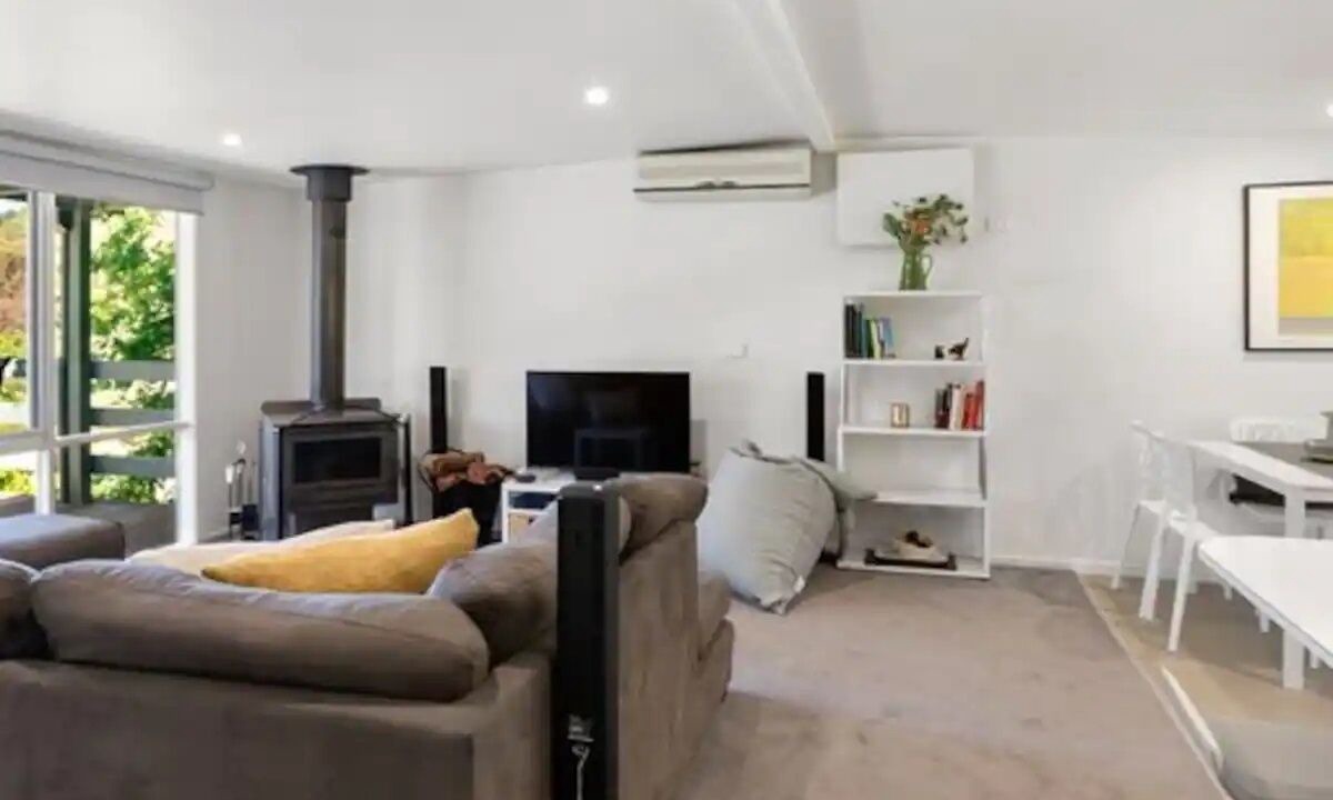 Photo of Others in Goughs Bay