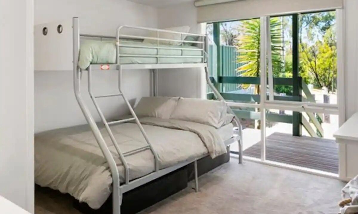 Photo of Others in Goughs Bay