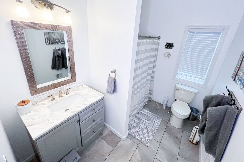 Photo of Bathroom in West Glens Falls