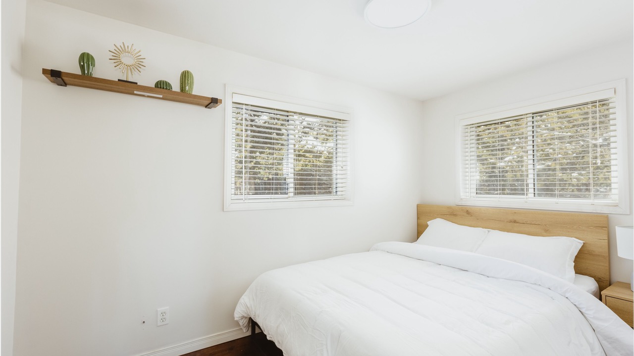 Photo of Bedroom in Omemee