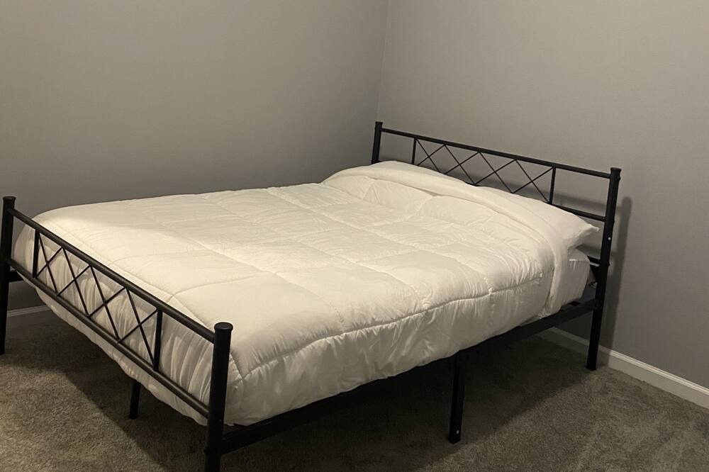 Photo of Bedroom in Southeast Raleigh