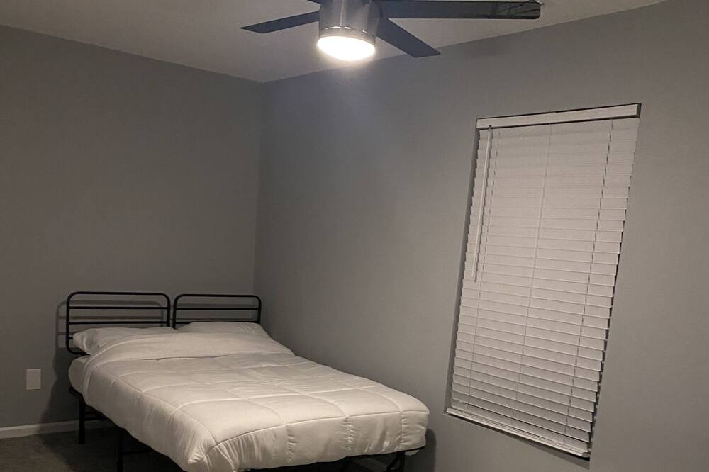 Photo of Bedroom in Southeast Raleigh