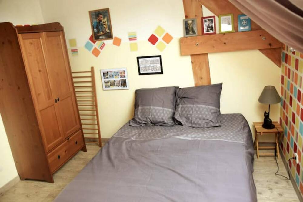 Photo of Bedroom in Escuilles