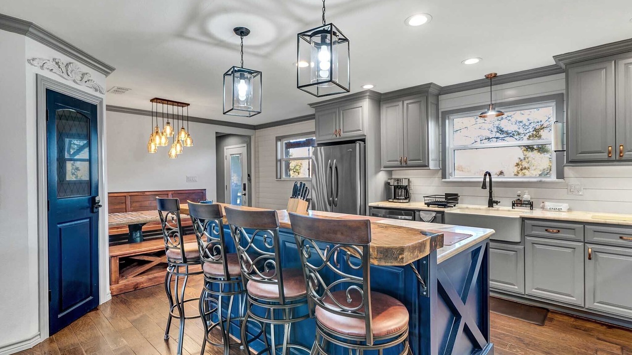 Photo of Kitchen in Whitehouse