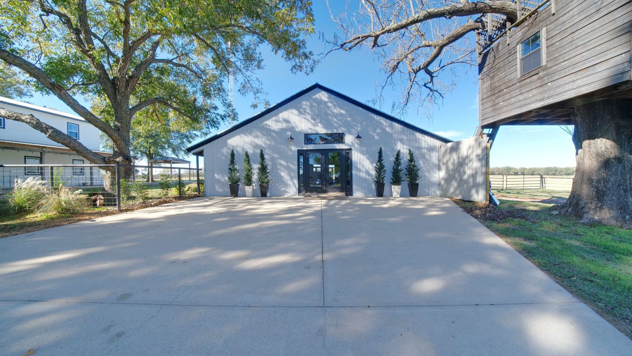 Photo of Outdoor in Canton