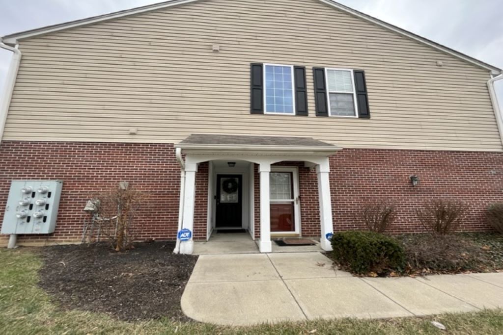 Photo of Outdoor in Roselawn Finance