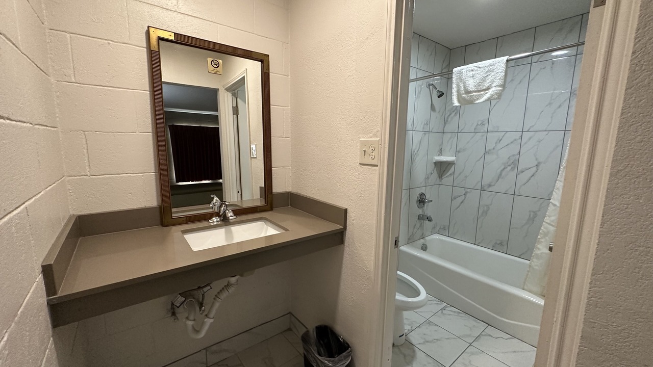 Photo of Bathroom in Llano