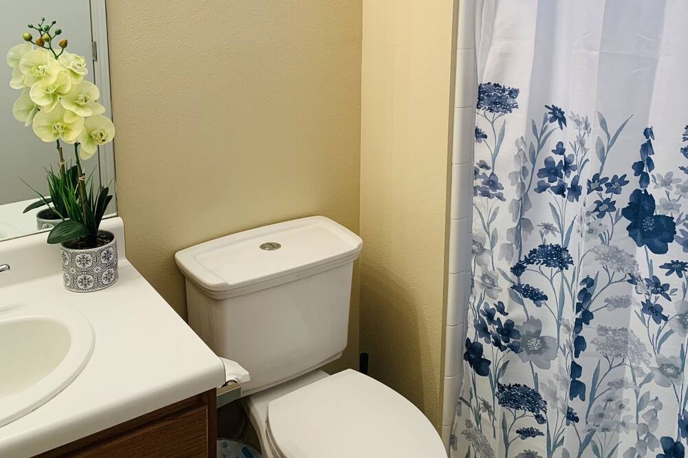Photo of Bathroom in West San Antonio