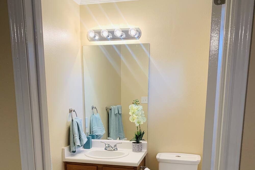 Photo of Bathroom in West San Antonio