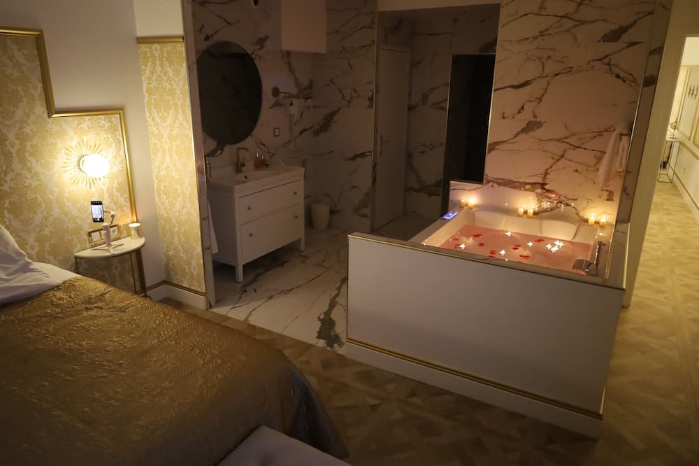 Photo of Bedroom in Villefranche-sur-Saone