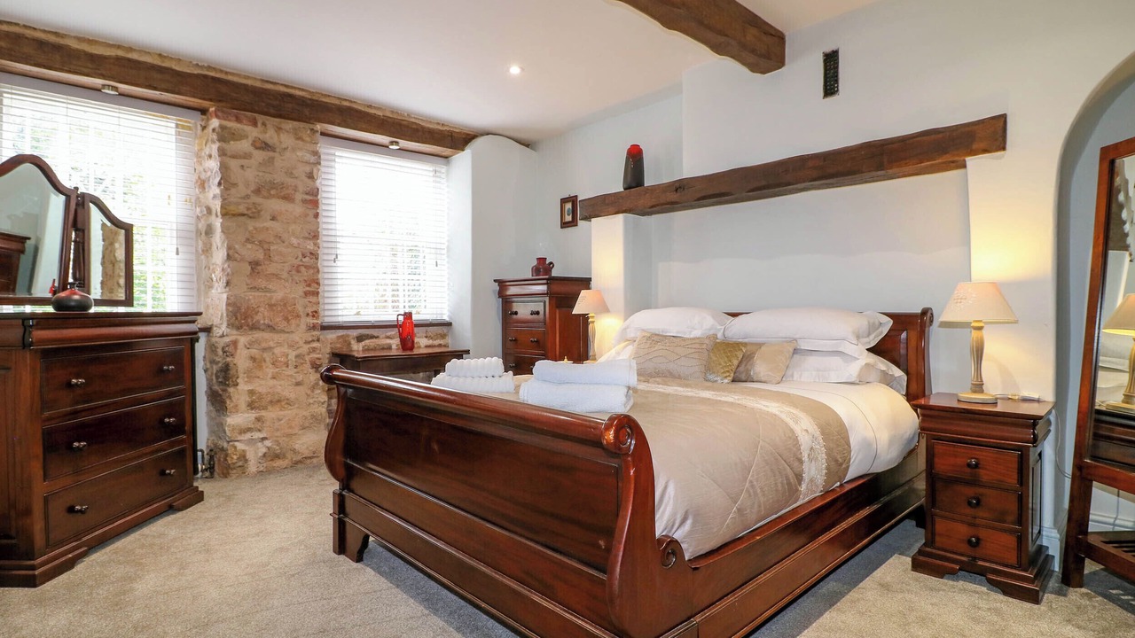 Photo of Others in Mansfield