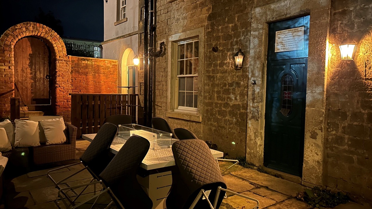 Photo of Others in Mansfield