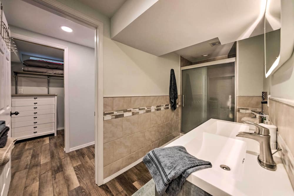 Photo of Bathroom in Ballwin