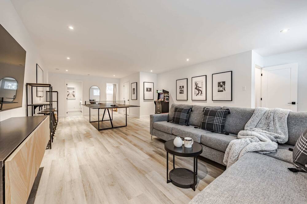 Photo of Others in Pine Hill