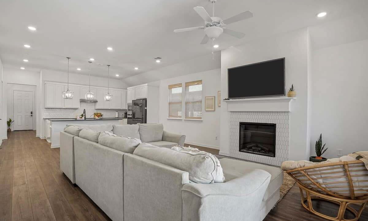Photo of Livingroom in Haslet