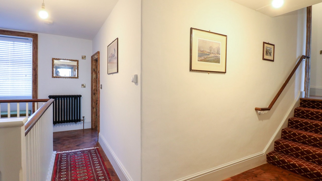 Photo of Others in Mansfield