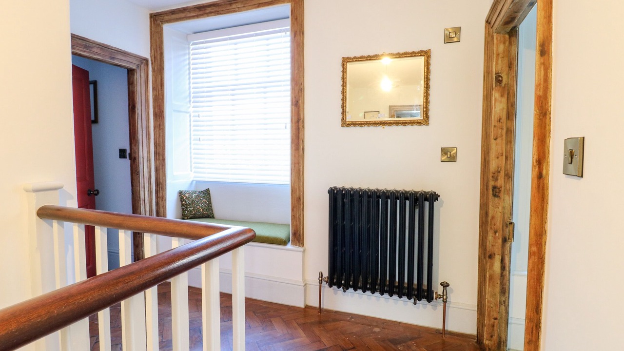 Photo of Others in Mansfield